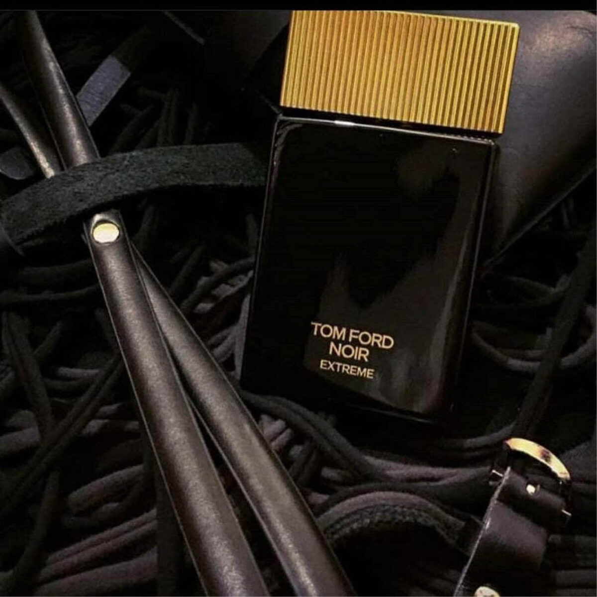 Noir Extreme Tom Ford - Image 2